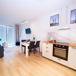 Apartament Maya's Flats & 38 - Walowa 23